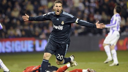 开云体育官网-利物浦欧冠出线在望，追逐欧洲荣耀