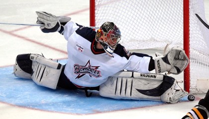 开云体育-胡贝特·科斯后程爆发力震撼全场，胡安·贝坦科特现状